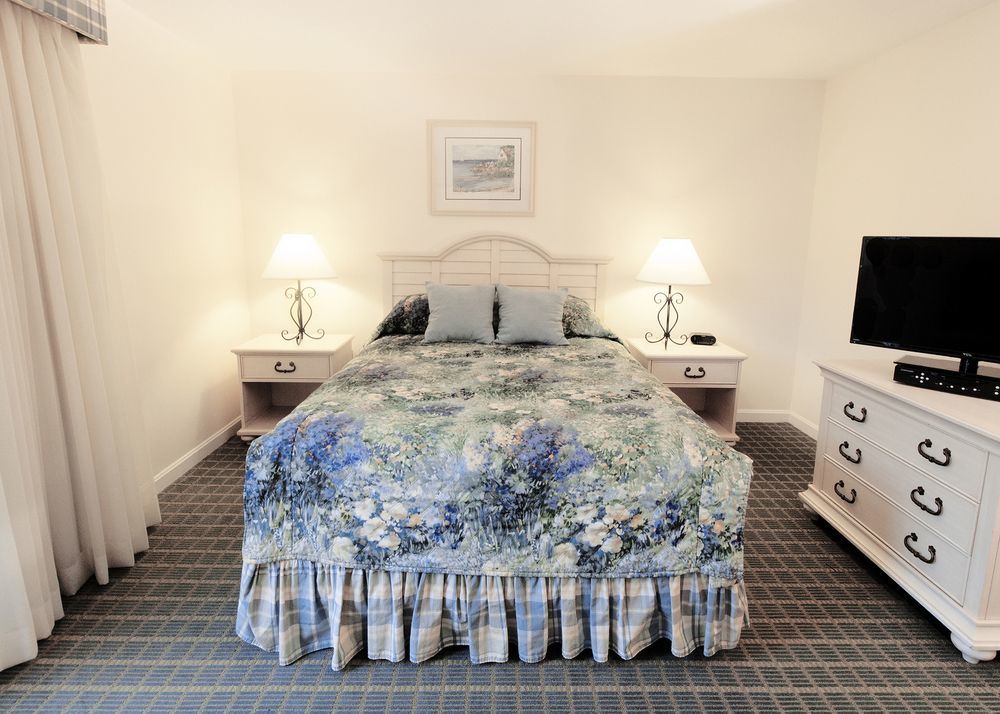 Cape Winds Resort Хаянис Екстериор снимка